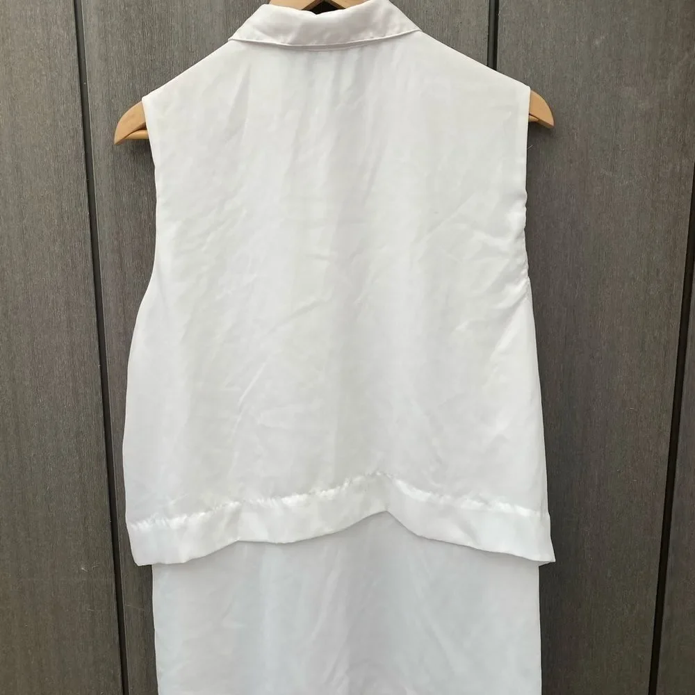 Banana Republic Polyester‎ Sleeveless Blouse